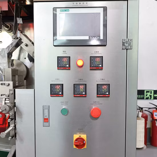 Machine à emballer automatique de sachets de thé à filtre avec étiquette et fil Machine à emballer automatique de sachets de thé avec ficelle